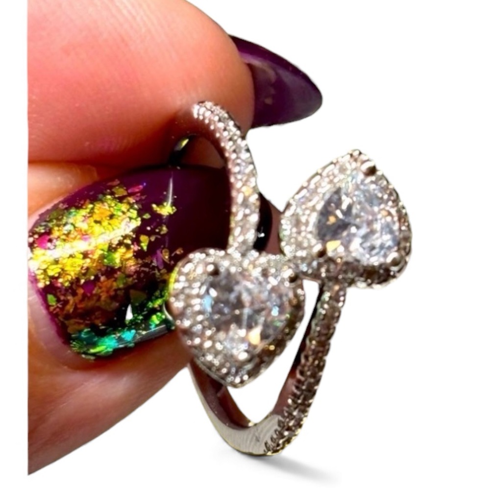 💍Adjustable one size fits most  Ring -gorgeous!
